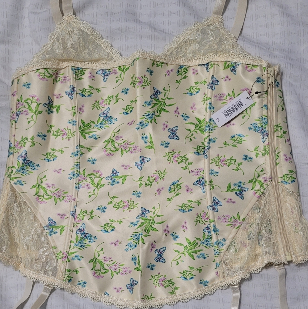 Adore Me Floral Lace Corset Top